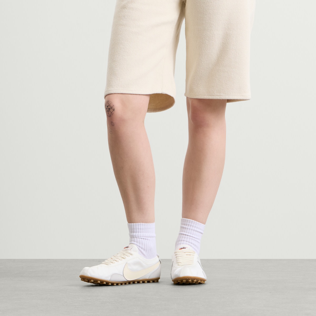Women's Moon Shoe OG Sneaker White/Pearl/Brown