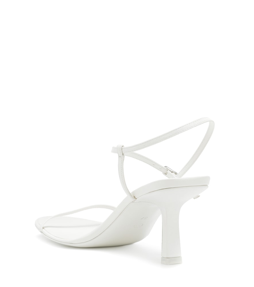 Bare leather sandals