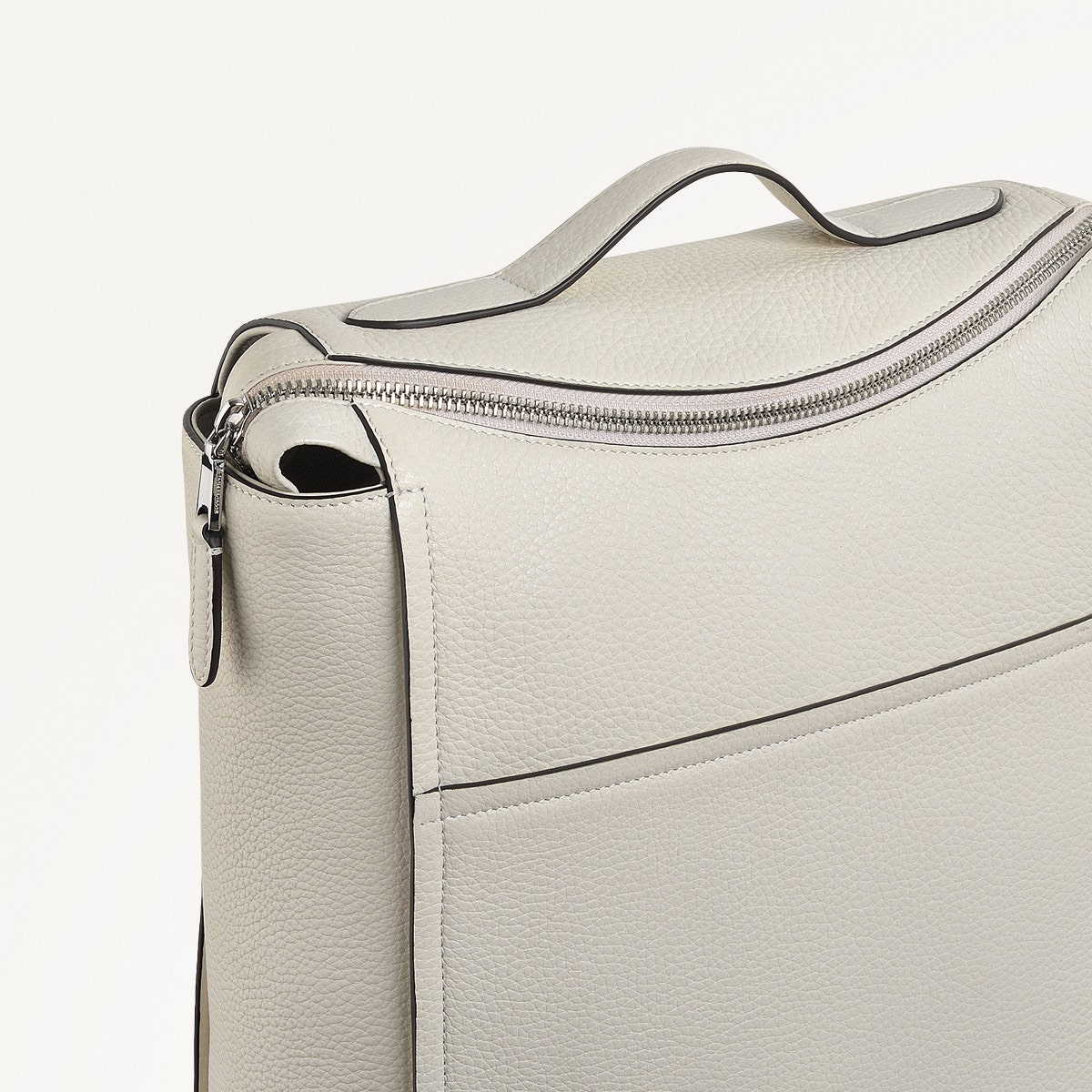 Womens Leather Oak Street Medium Ziptop Backpack - White Medium