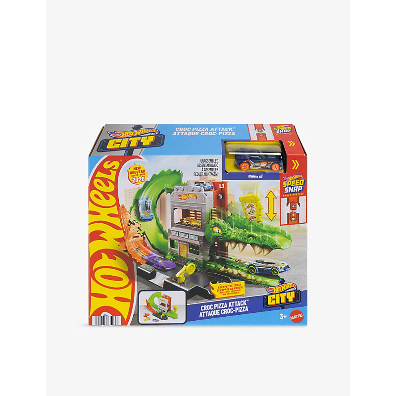 Crocodile Pizzeria Attack Playset
