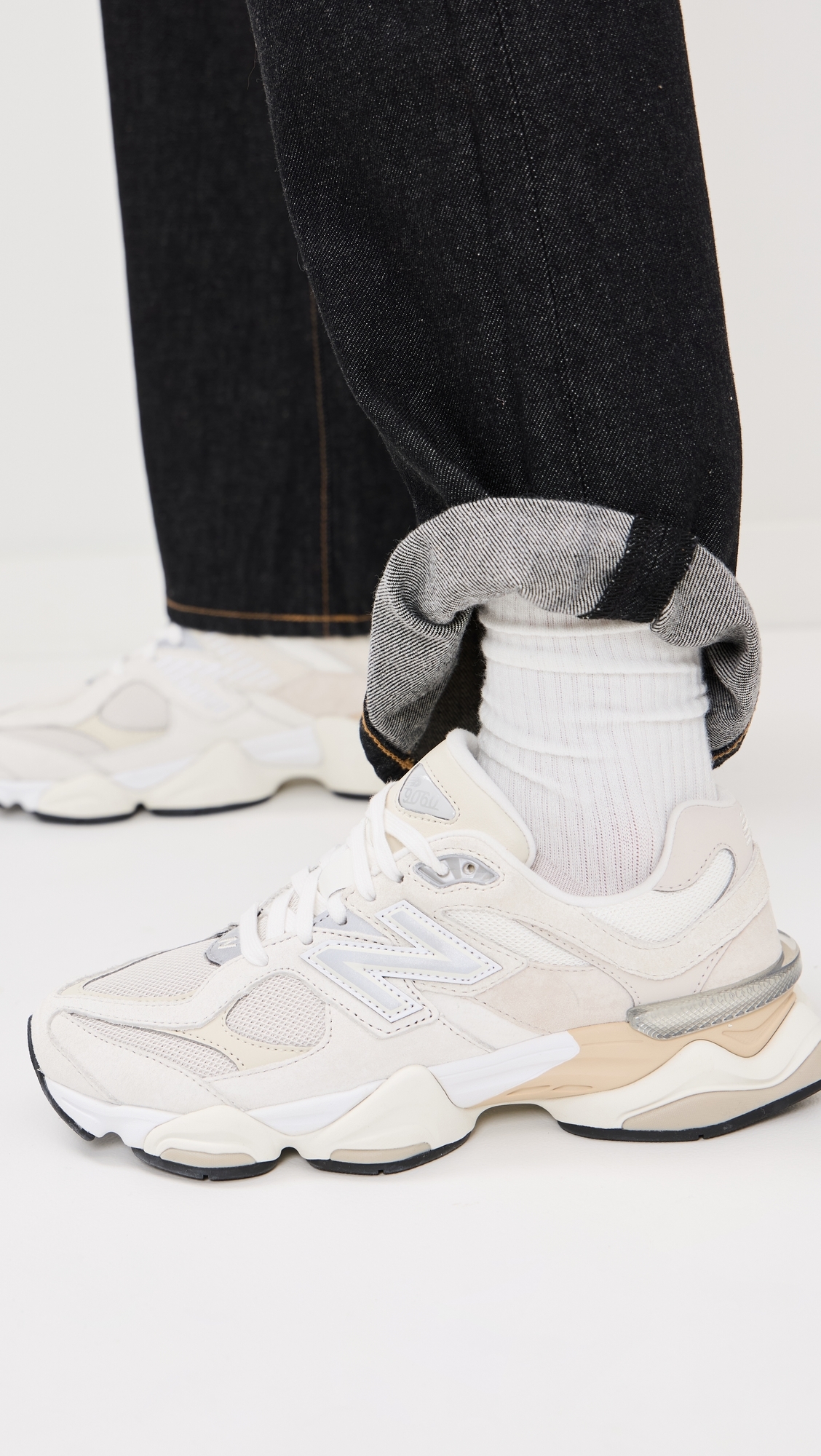 9060 Sneakers White/Beige W