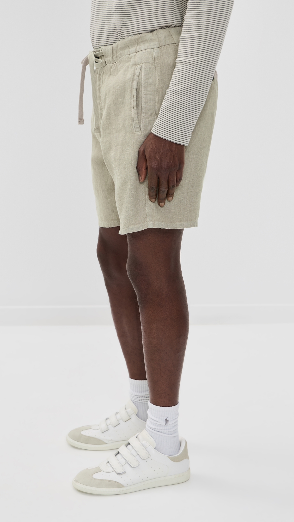 Drawstring Deck Shorts 7.5 Wheat