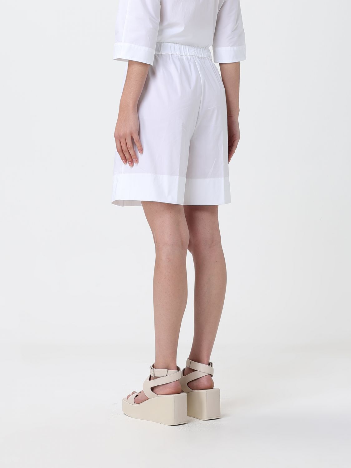 Shorts Woman color Black