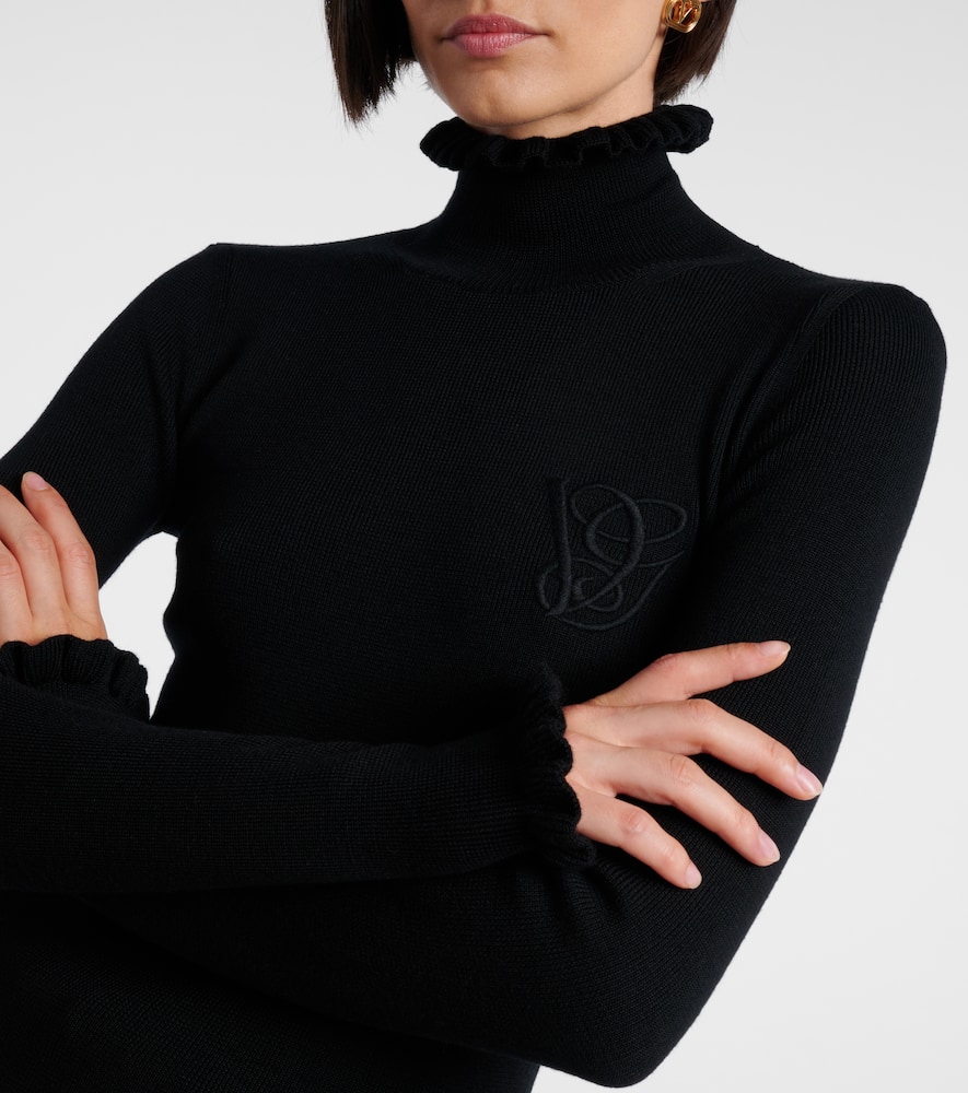 Ruffled virgin wool sweater
