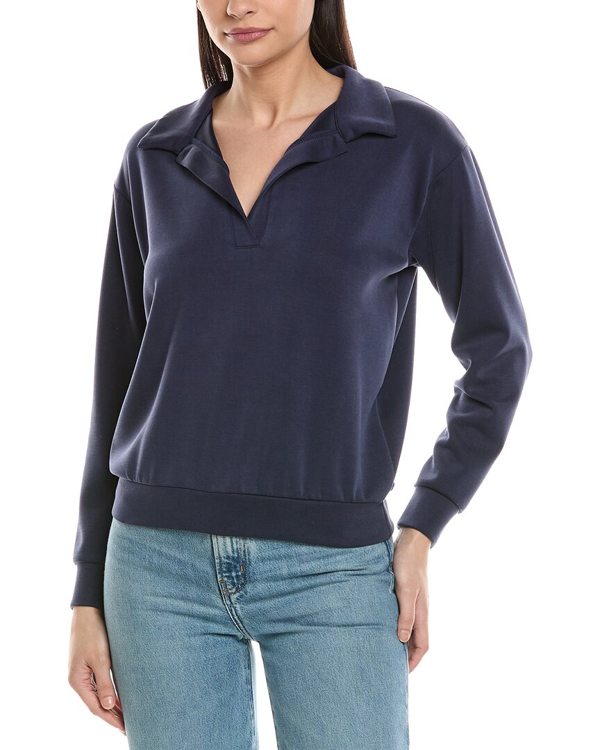 V-Neck Pullover