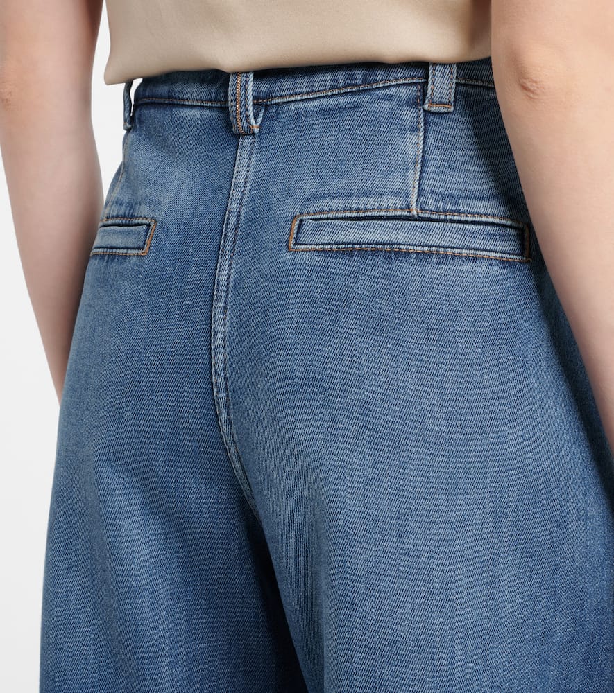 Mid-rise wide-leg jeans