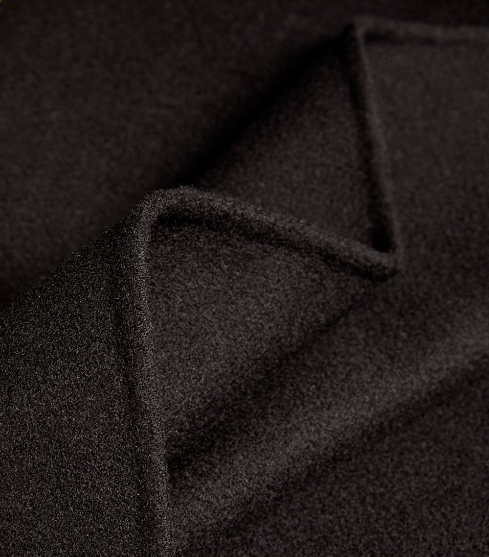 Cashmere Sleeveless Leendina Coat