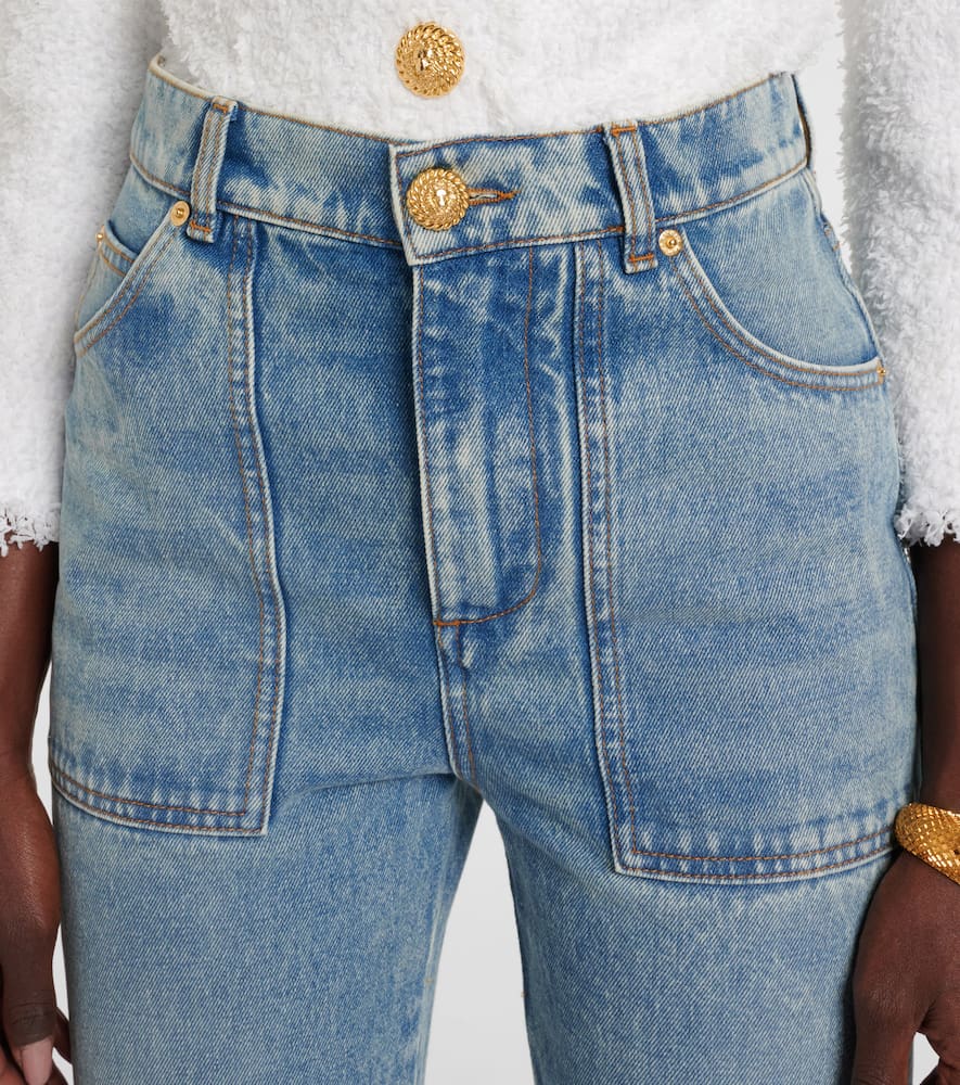 High-waisted flared jeans