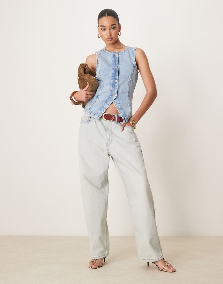 Gina Tricot Womens sleeveless sculpted denim waistcoat in lightwash blue - X-Sma