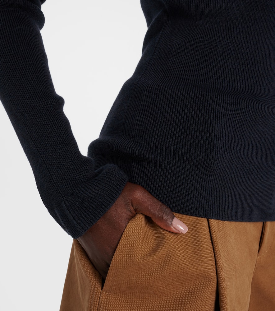 Chloé Ribbed-knit cotton and wool turtleneck sweater