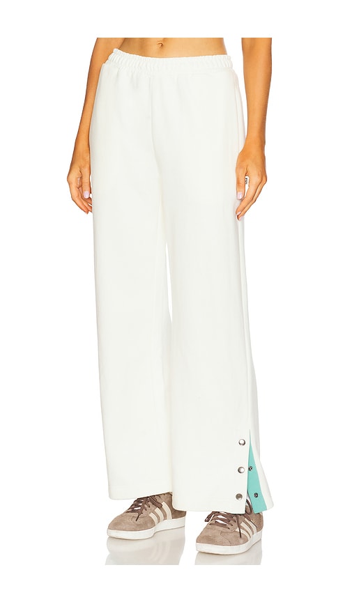 Araminta James JOGGINGHOSE SNAP HEM in Cream. Größe XS. Also in L, M