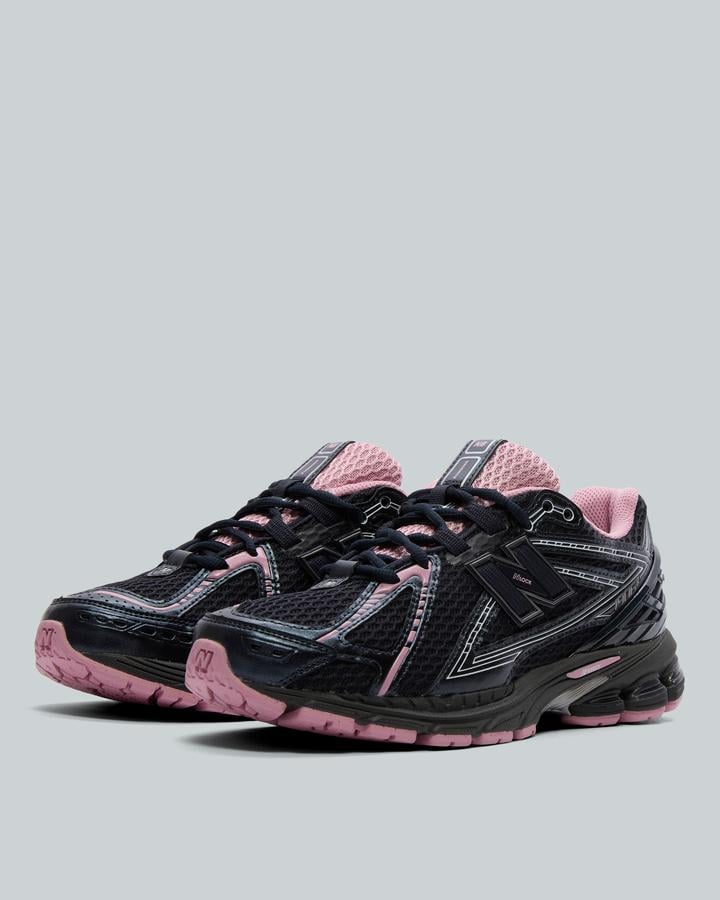 New Balance Womens 1906R Trainer - Black