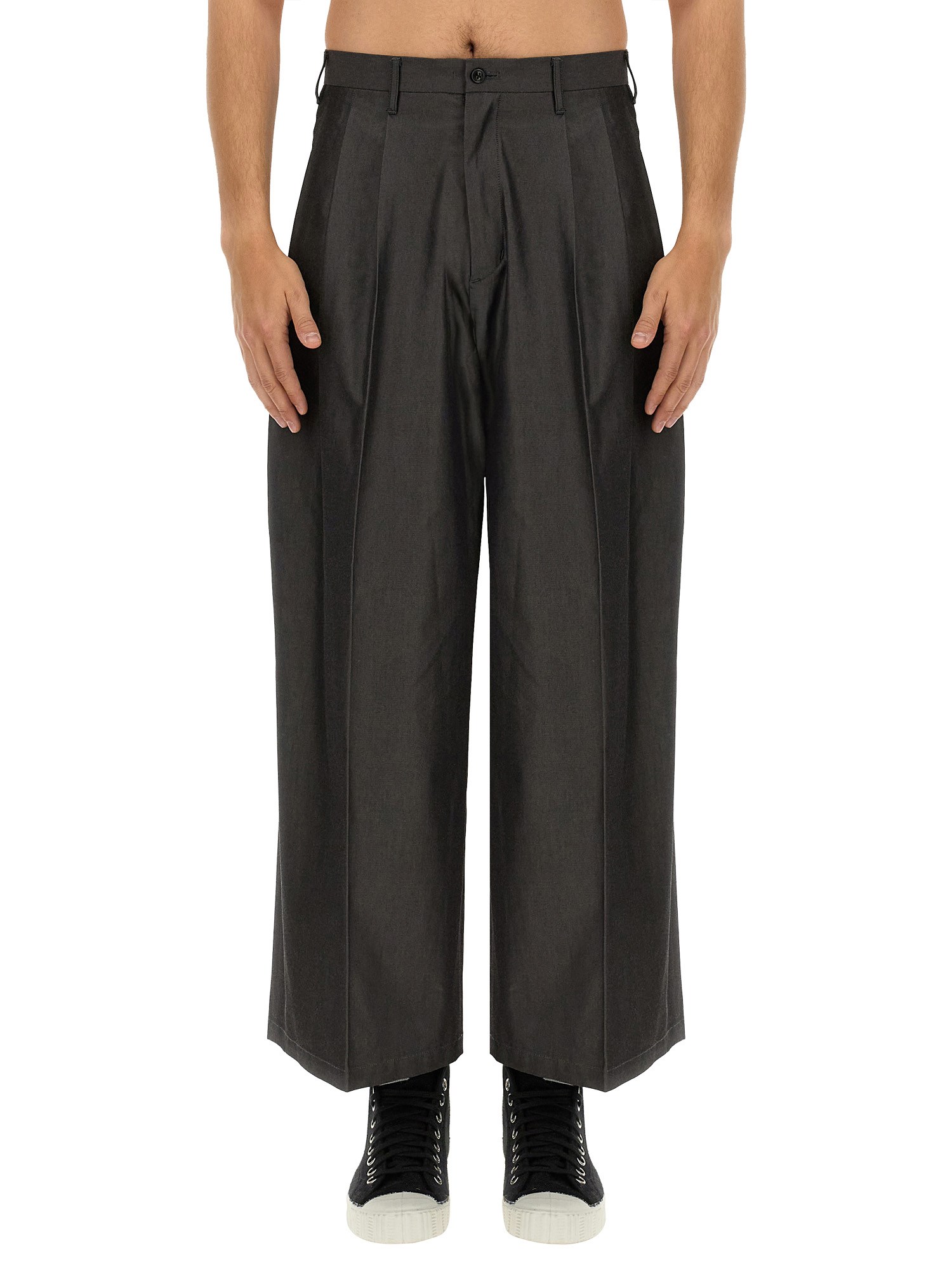 Wide fit pants