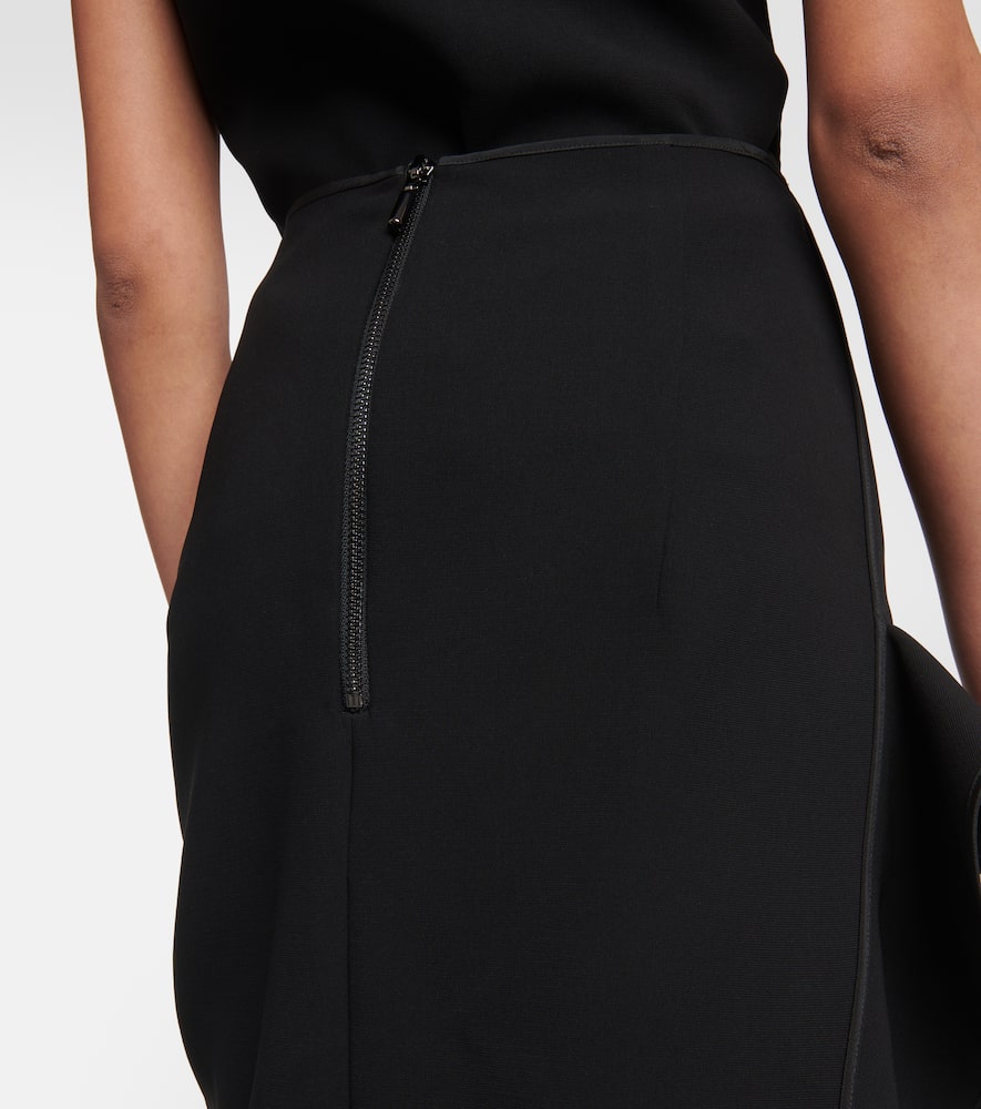 Narrate side-slit crêpe pencil skirt