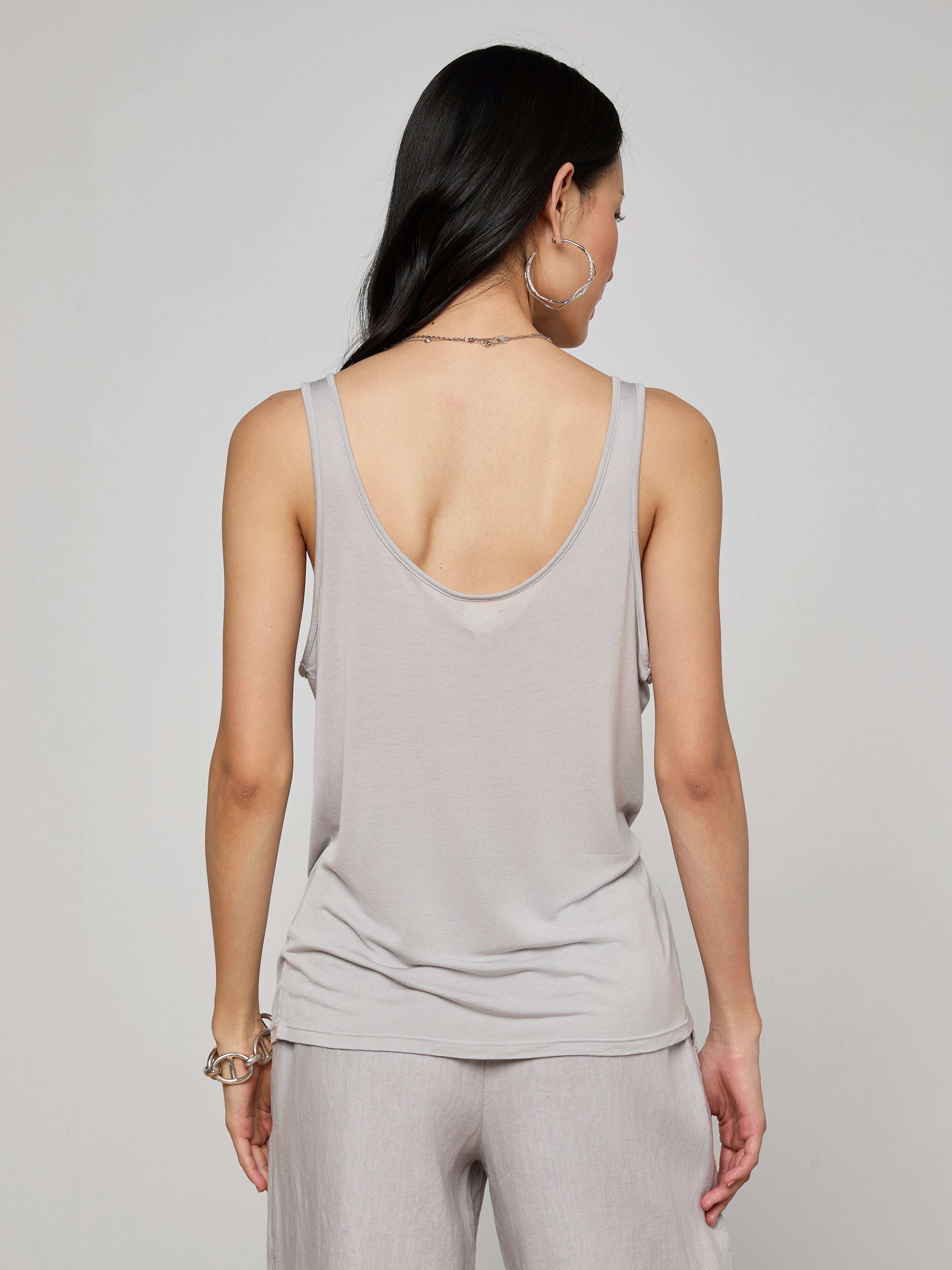 Celia Scoopneck Tank Top In Light Pewter