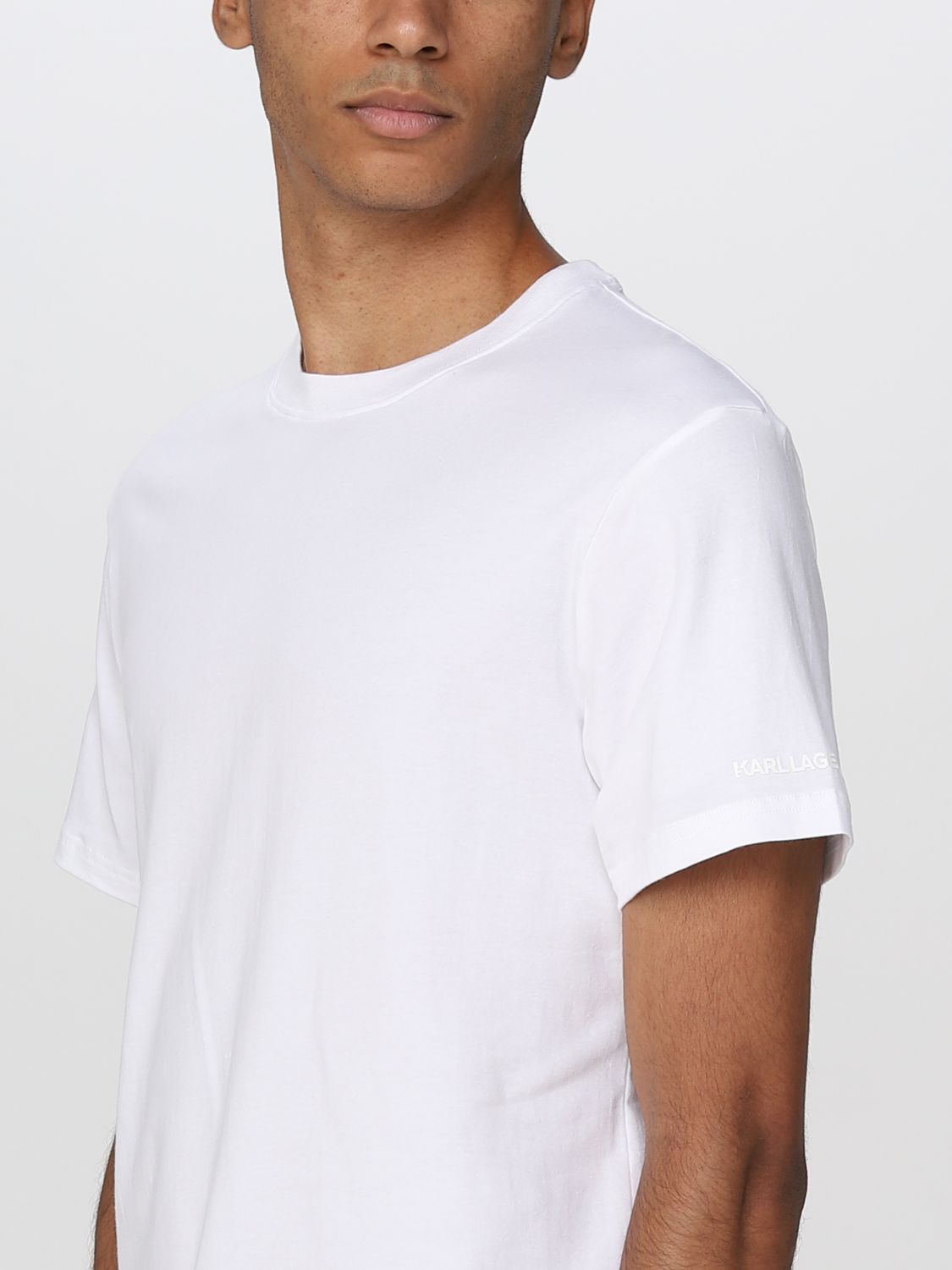 T-Shirt Men color White