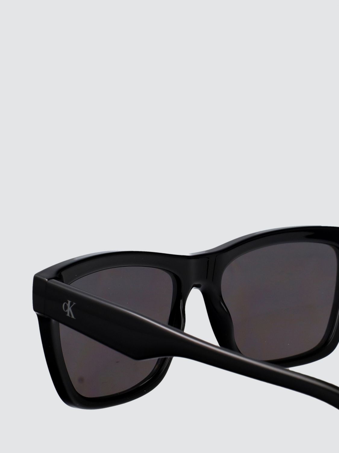 Sunglasses Men color Black