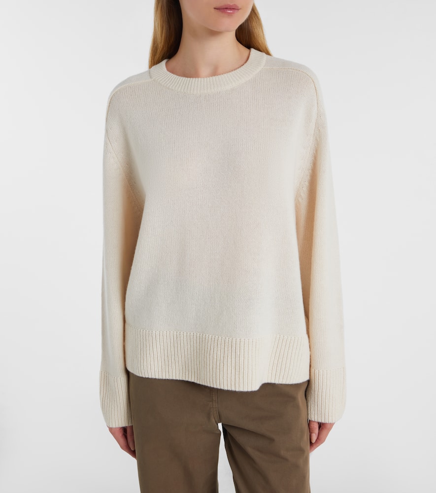 Wool and cashmere sweater