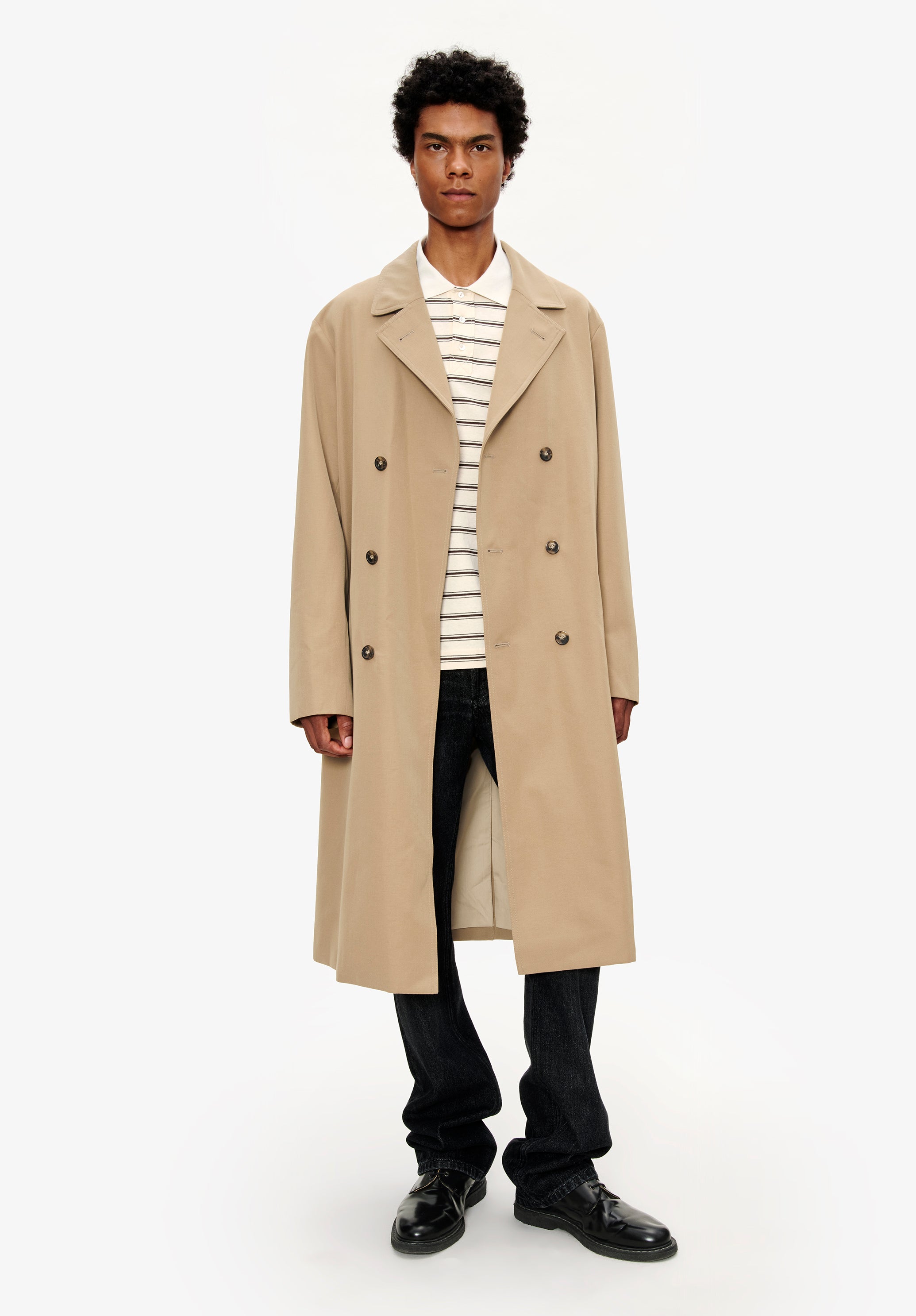 A. P.C. Men's Double-breasted coat Size: Extra Small in Beige