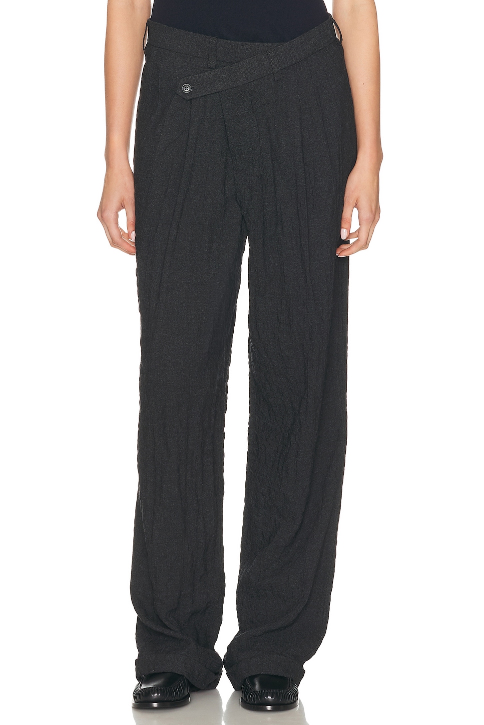 R13 Triple Pleat Crossover Trouser in CHARCOAL - Charcoal.  31 also in 26, 24, 25, 27