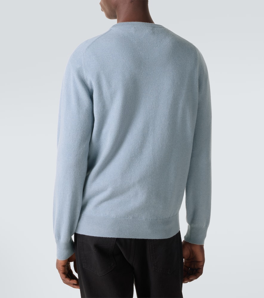 Cashmere sweater