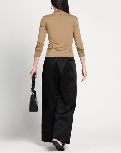 Woman T