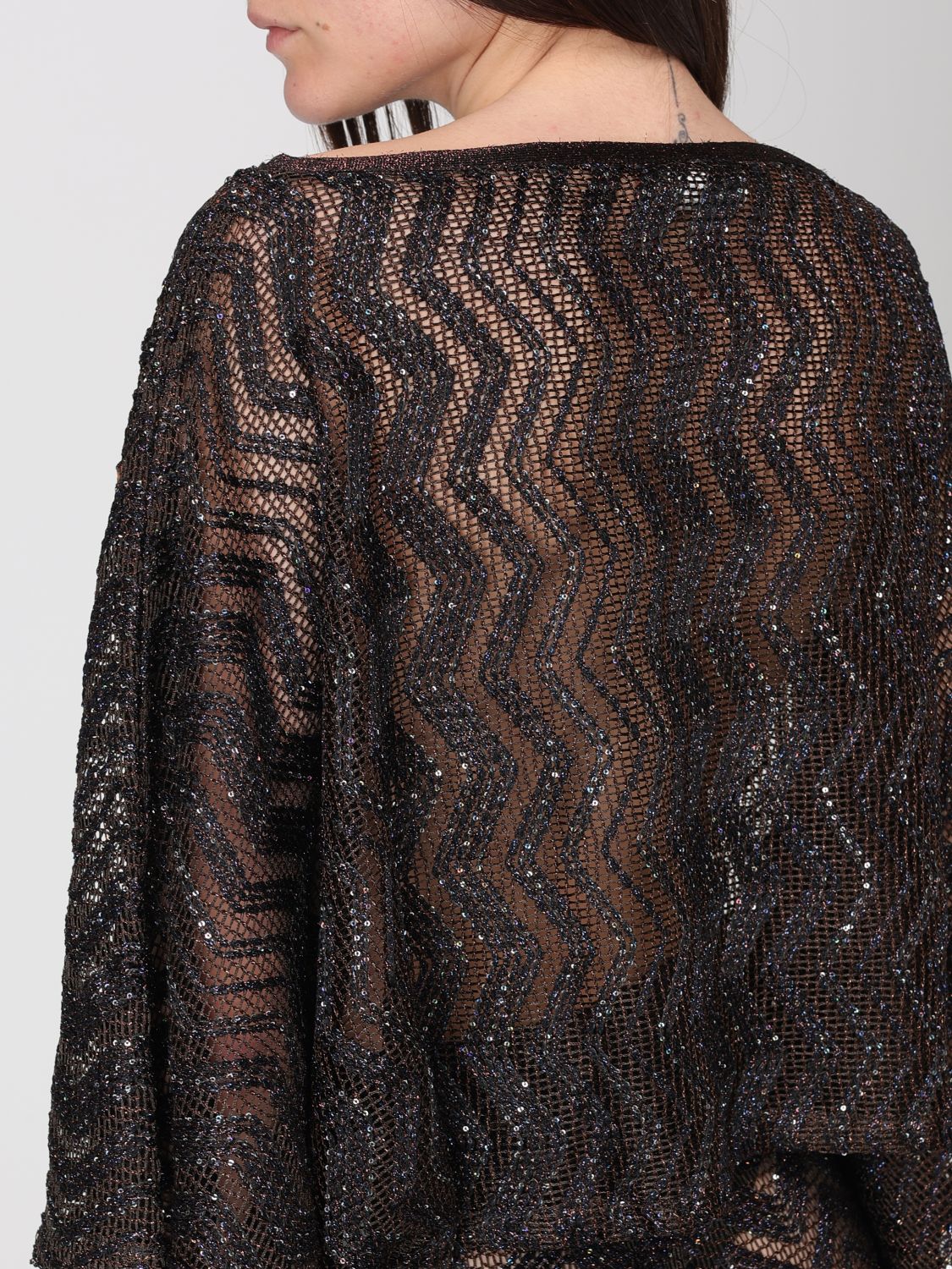 Top Woman color Brown