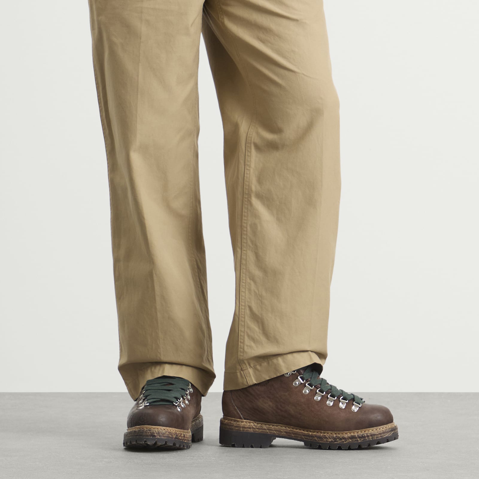 Men's Whymper Hiking Boots in Dk Brown
