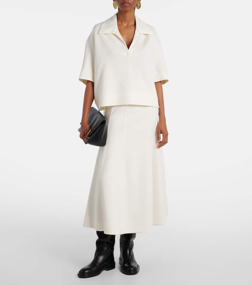 Knitted midi skirt