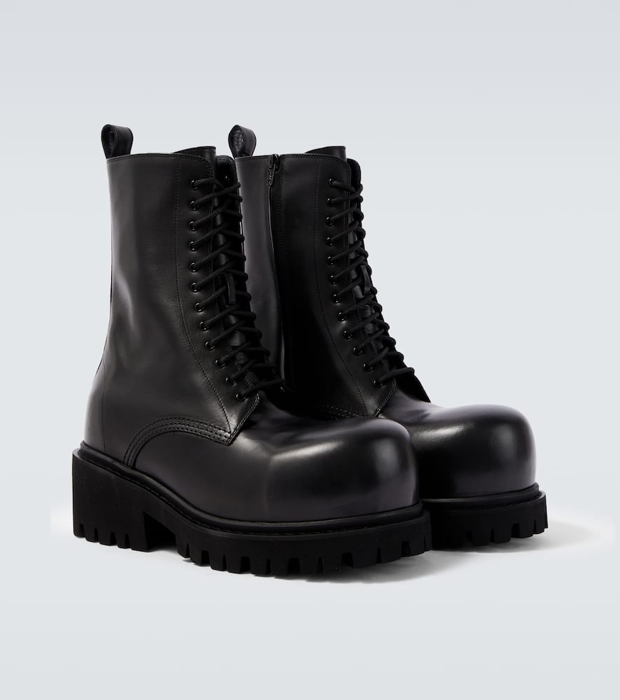 Stomper leather boots