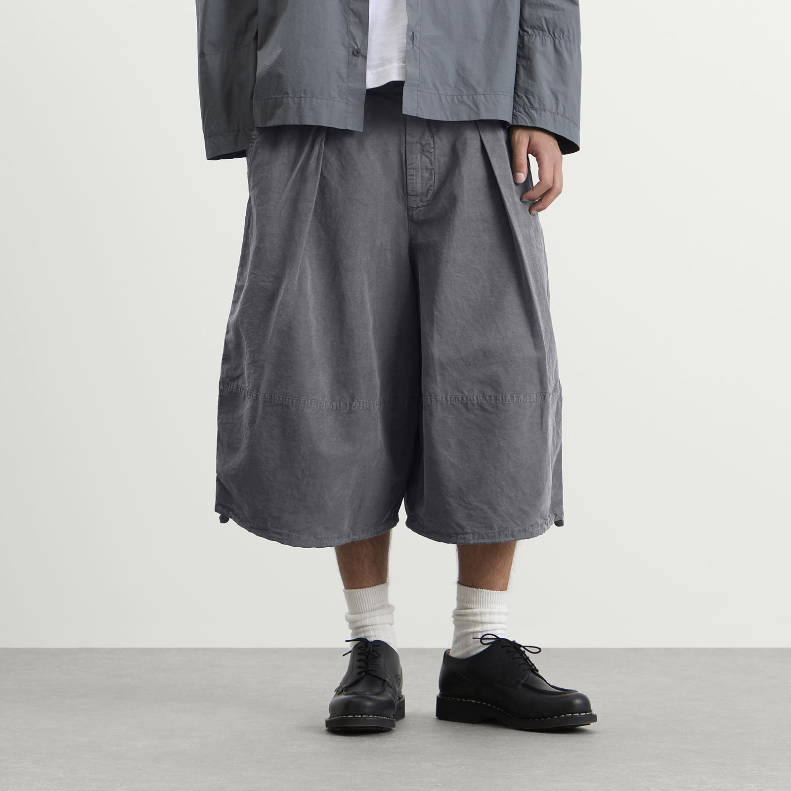 Men's Salba Short Charcoal