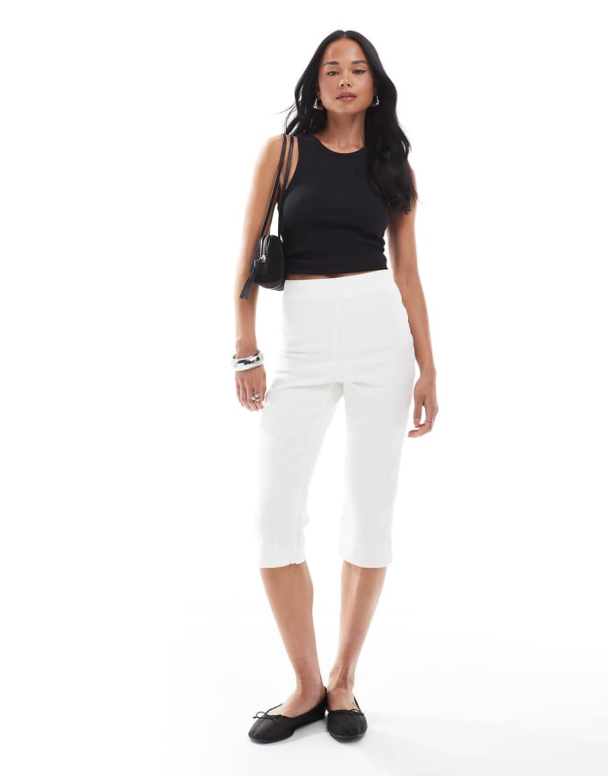 Denim capri trousers in ecru-Blue