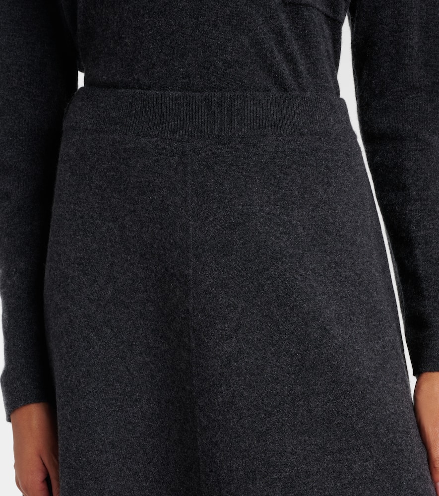 Wool and cashmere midi skirt