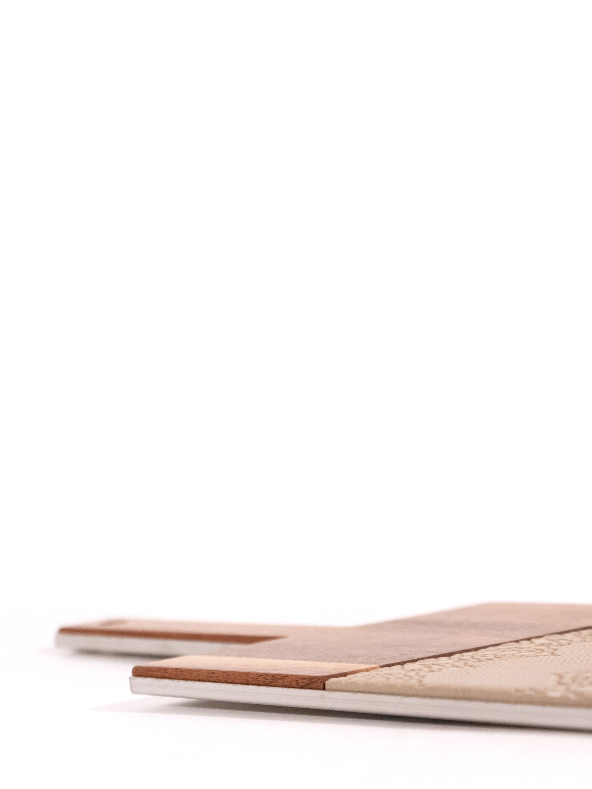 KN Industrie in Cut 2 Cutting Board 18 x79 Ecru