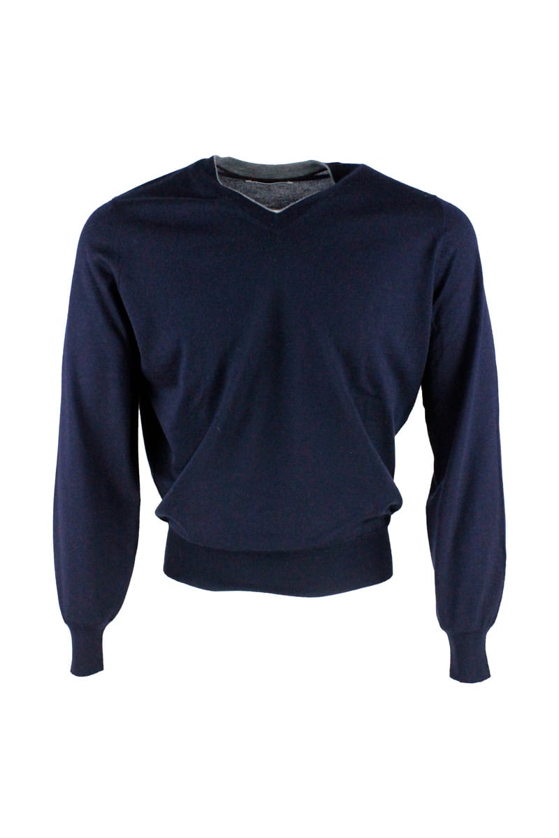 V-neck Sweater