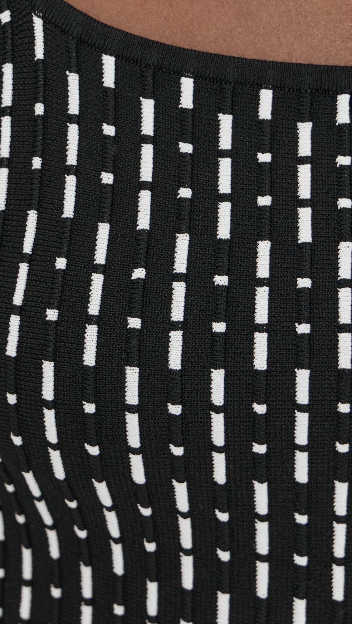 Ellen Top Black Geo