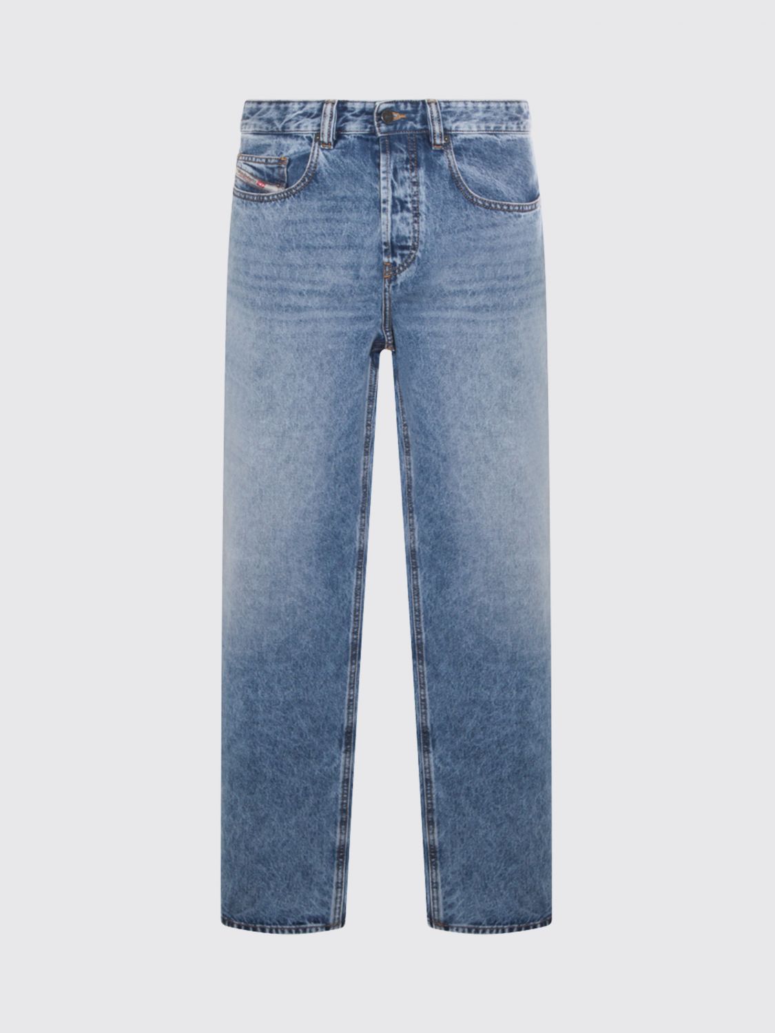 Straight Jeans