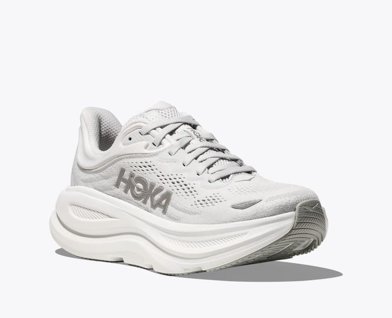 HOKA Women's Bondi 9 Shoes in Stardust/Silver