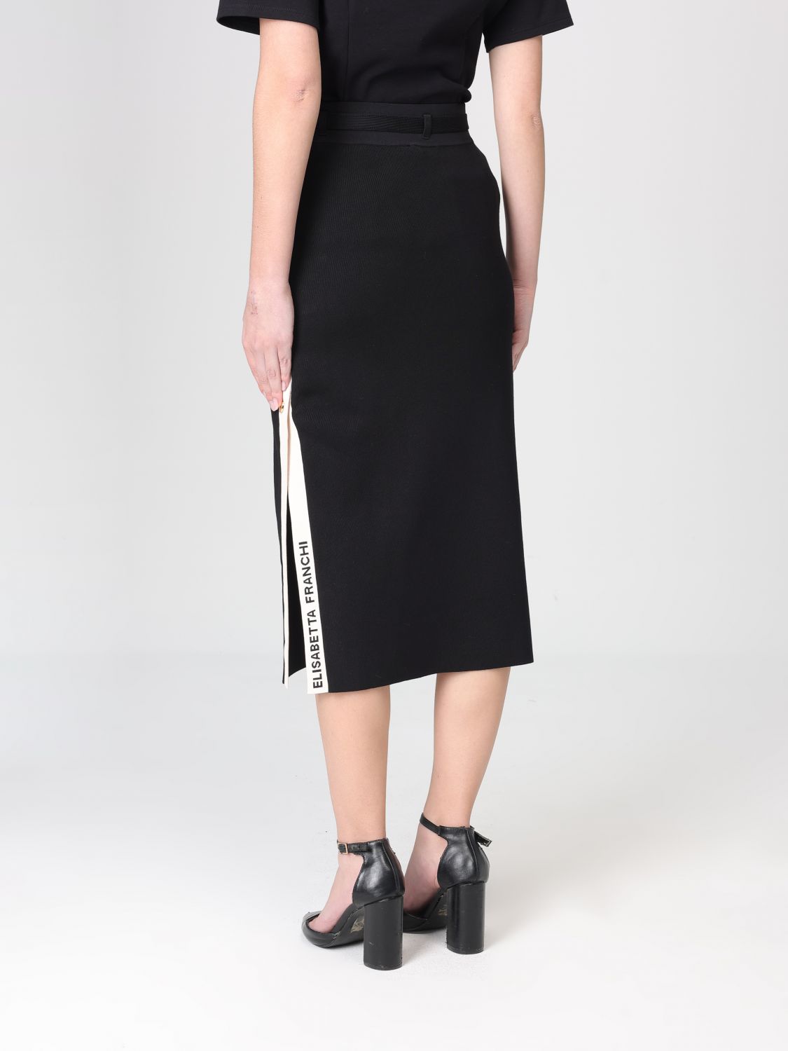 Skirt Woman color Black