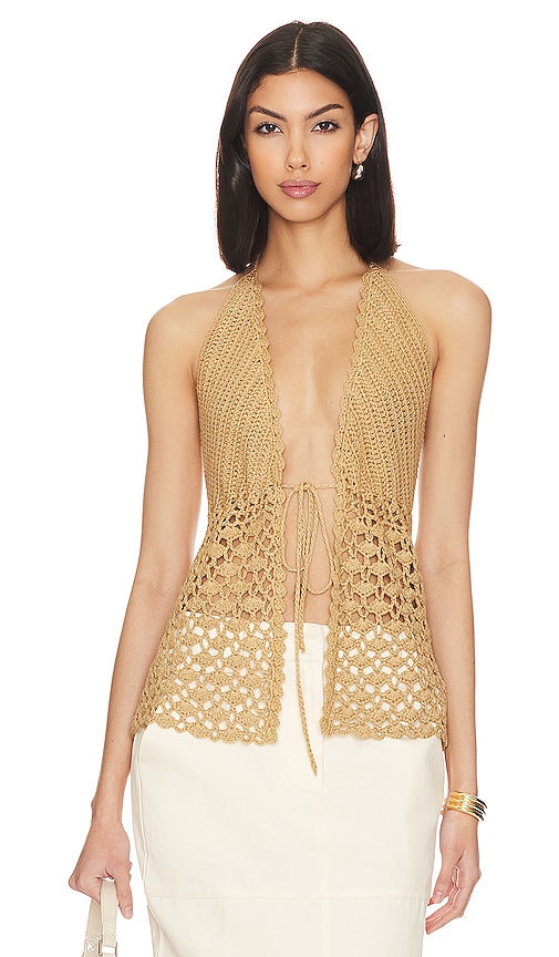 MORE TO COME Alice Tie Front Top en Beige.  S. Also en