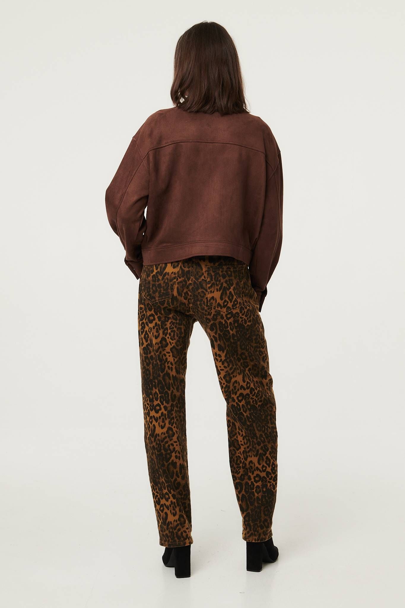 Izabel London Faux Suede Pocket Front Relaxed Jacket In Brown
