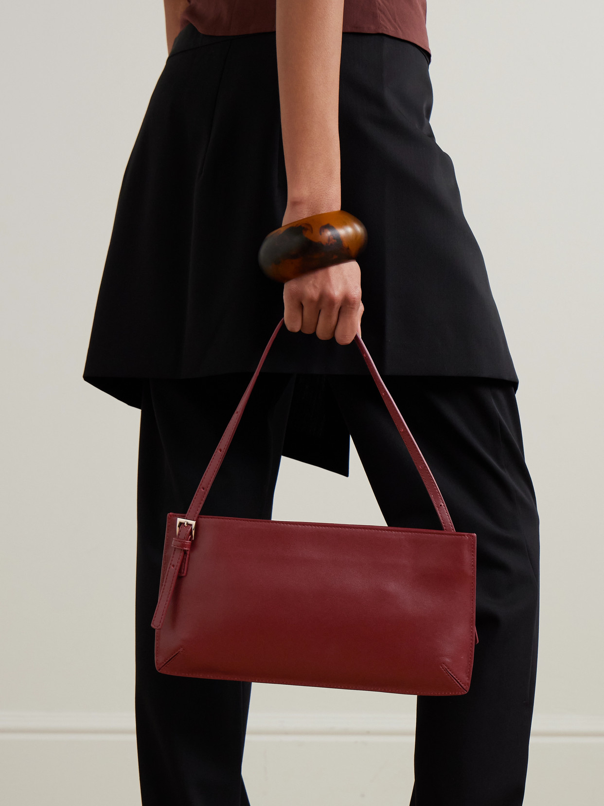 90s Leather Shoulder Bag - Burgundy