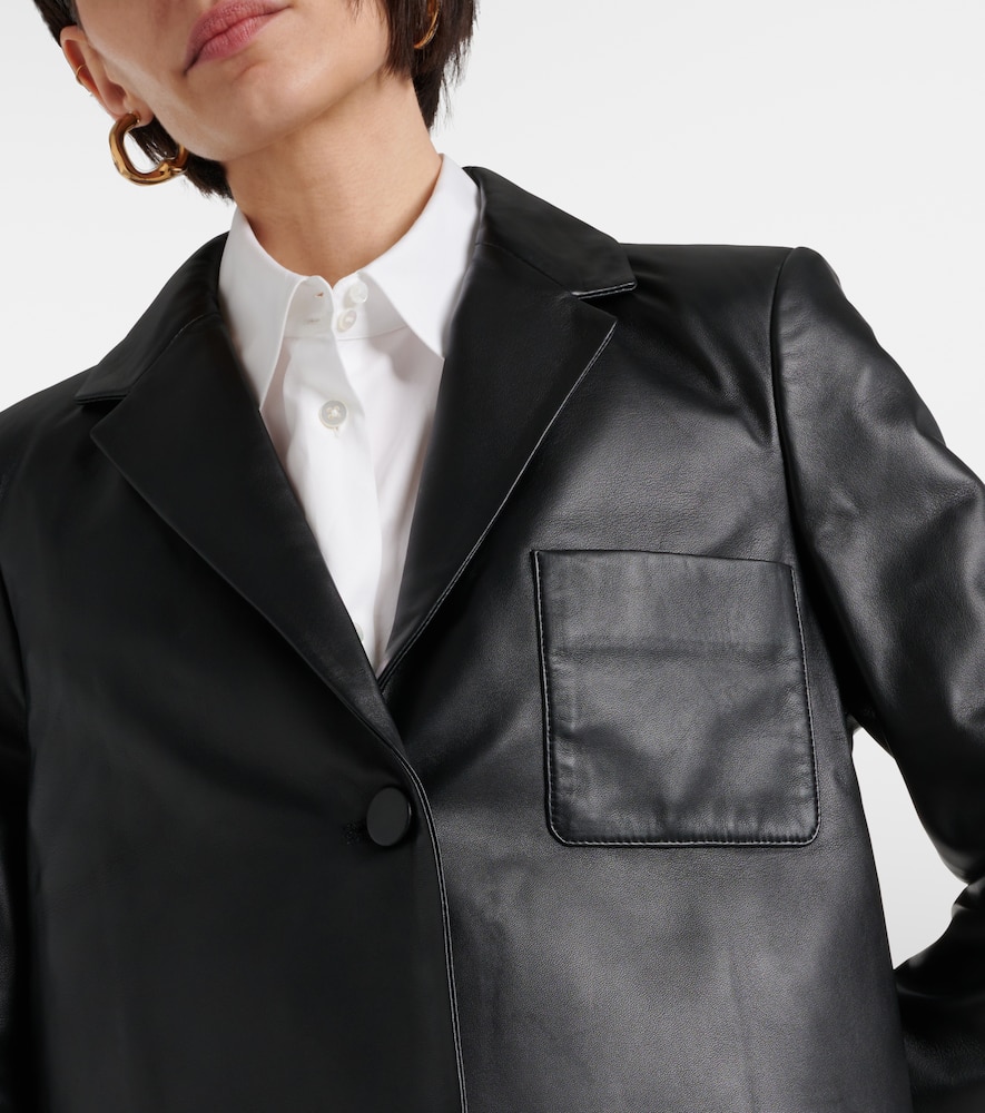 Cropped leather jacket