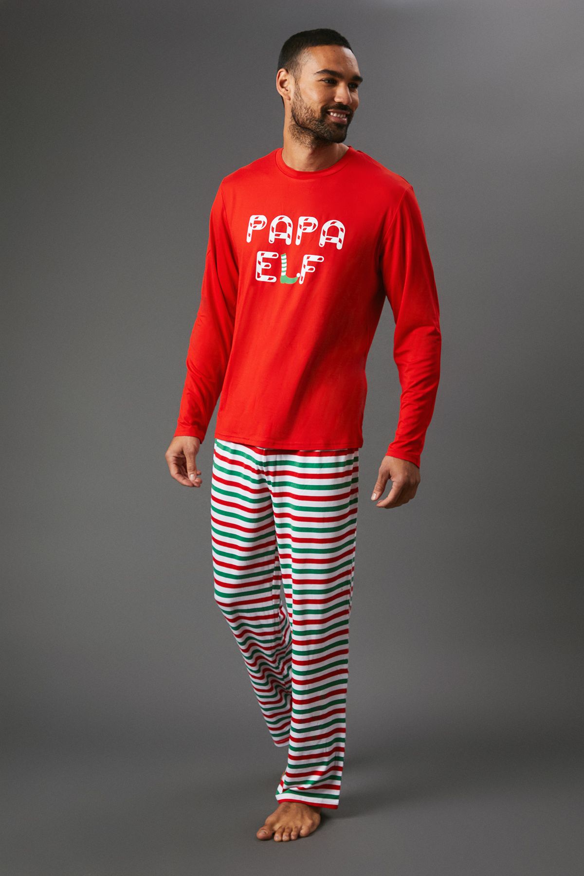 Maine Mens 'Papa Elf' Long Sleeve And Pant Pyjama Set - Red - Sma