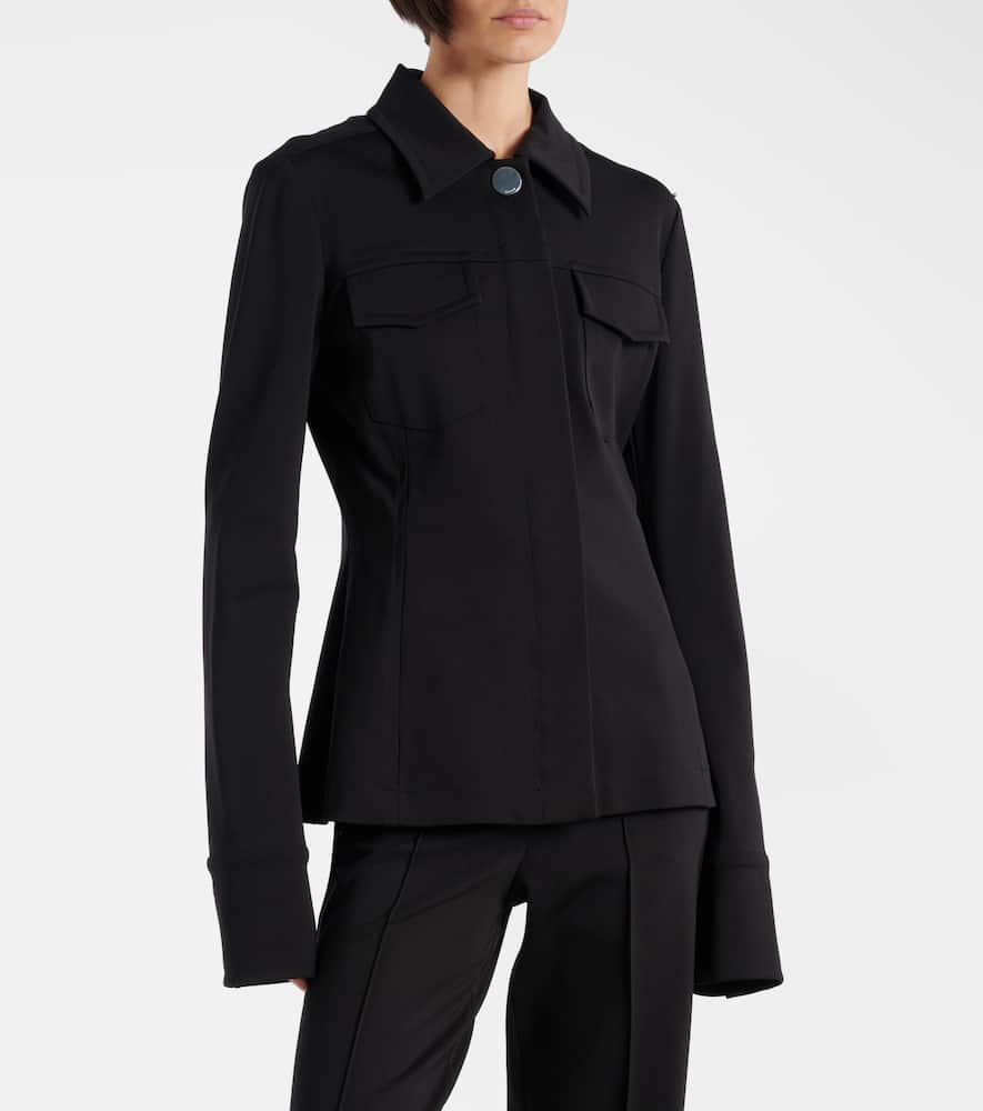 Wells jacket