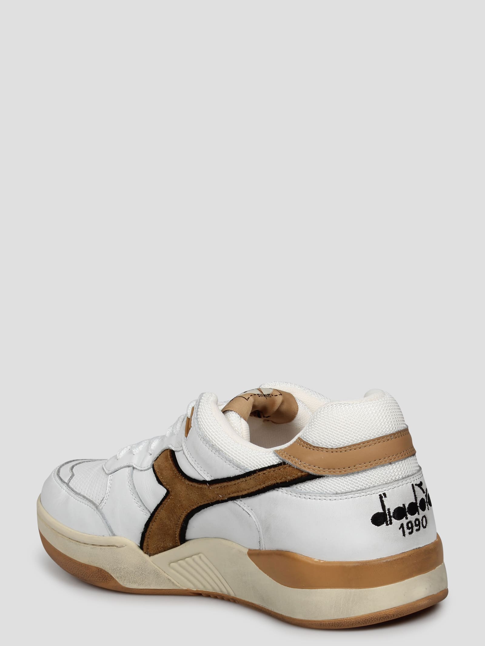 B.560 Used Sneakers 