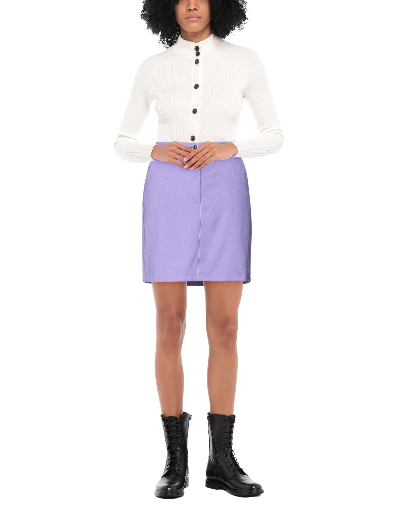 Mini skirts 