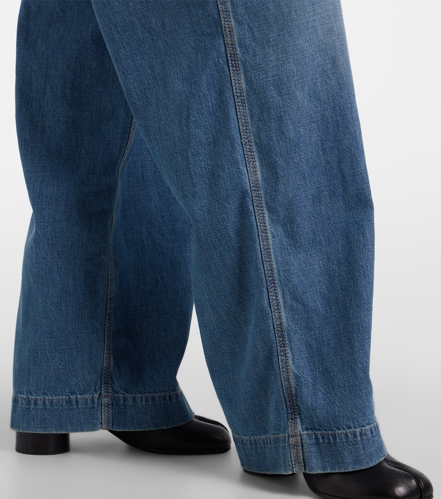 Distressed wide-leg jeans