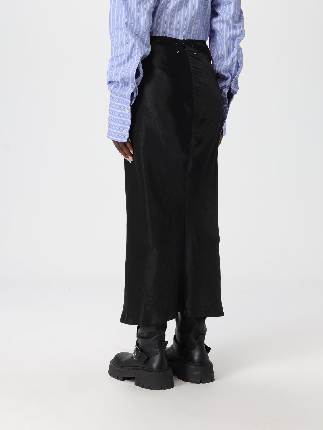 Skirt Woman color Black