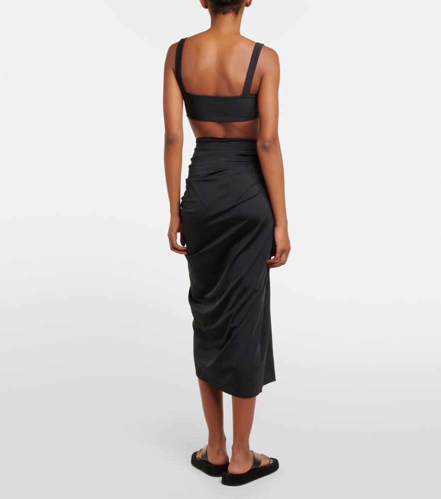 Nyla Long beach cover-up